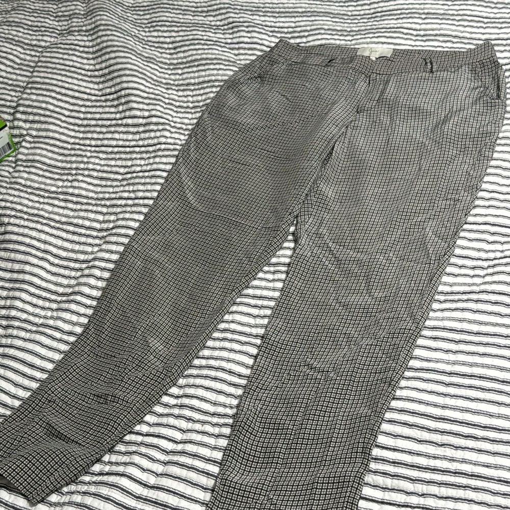 Joie 100% silk pants classic Sz 6 🍀🍀🍀